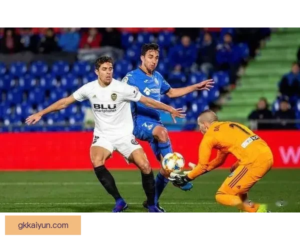 赫塔菲近期定位球表现稳健，战术执行力值得关注